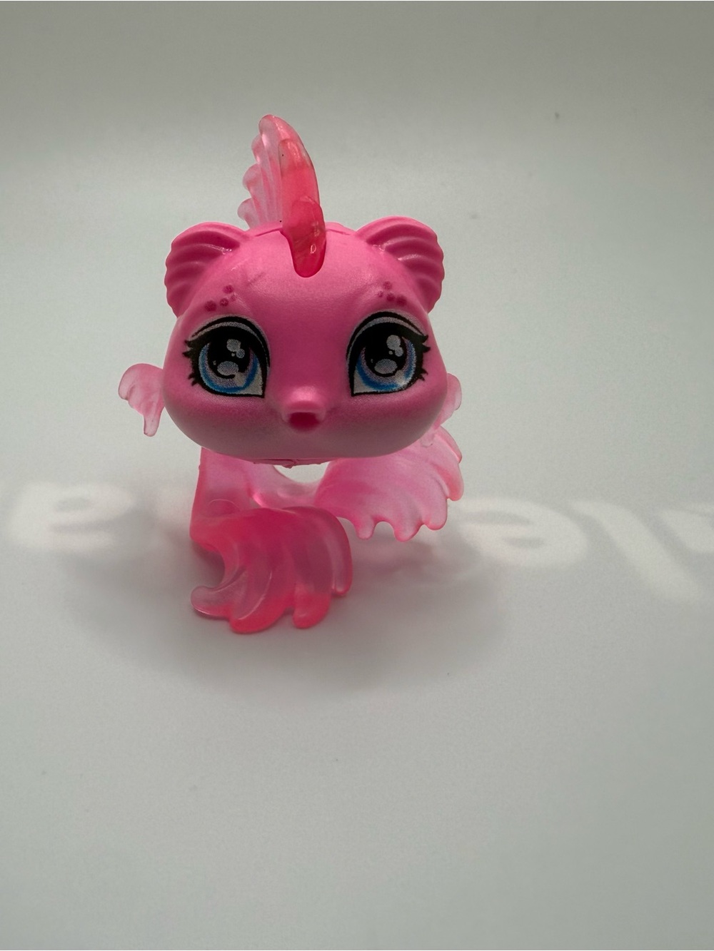 Monster High doll Lagoons Blue 2022 G3 reboot Neptune pet fish accessories